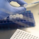 "La transaction a été approuvée à l'unanimité par les conseils d'administration de Bristol Myers Squibb et de Mirati", détaille le communiqué. (KEYSTONE/Gaetan Bally) KEYSTONE/GAETAN BALLY